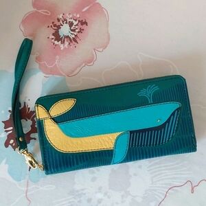 Fossil long zip around leather wallet